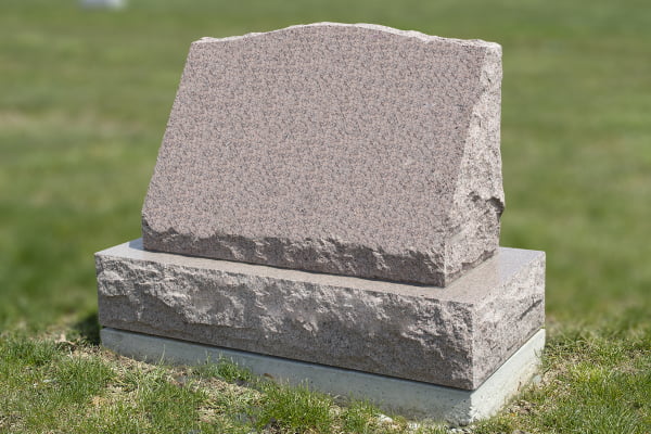 How Much Should a Headstone Cost? A Price Breakdown